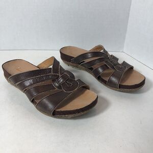 Bare Traps Sandals Womens Size 6.5 Garnie Slides Brown Casual Slip On Strappy E1
